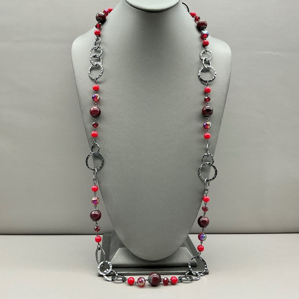 Premier Designs Necklace Women Red Gunmetal Gray Beaded Hammered Ring Long Chain